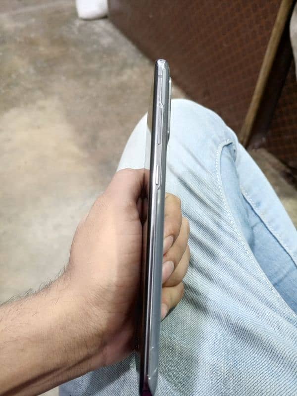 mobile used  may  ok hay 5