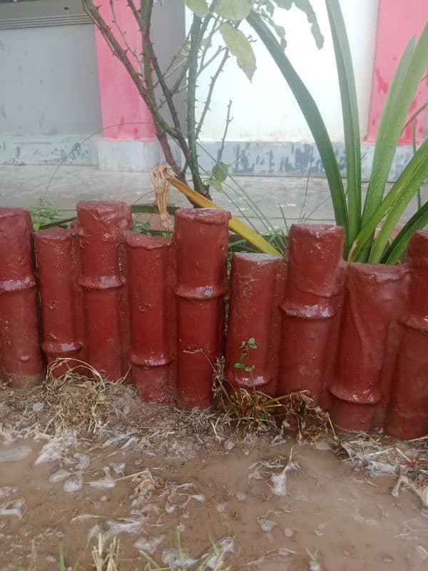 cement bamboos for lawn border 0