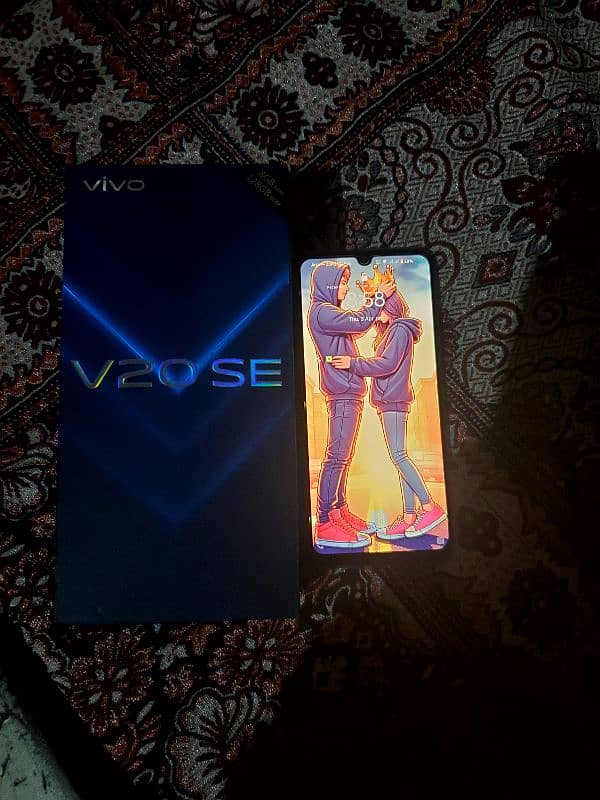 Vivo v20 SE 8 128 with box Good condition For sale 8