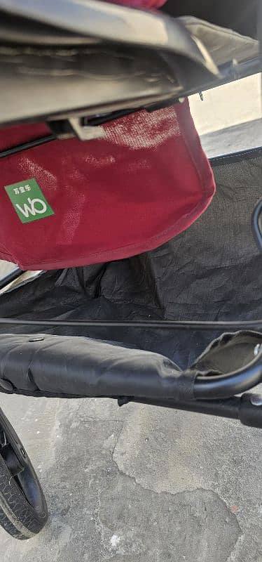 kids pram like new 15