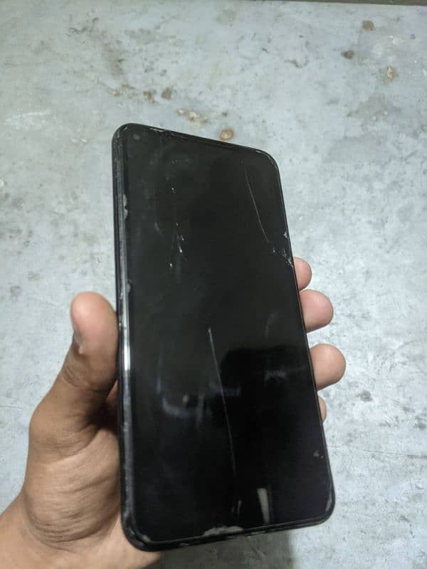 Pixel 5 big dot and lines but camera sound everything working 0