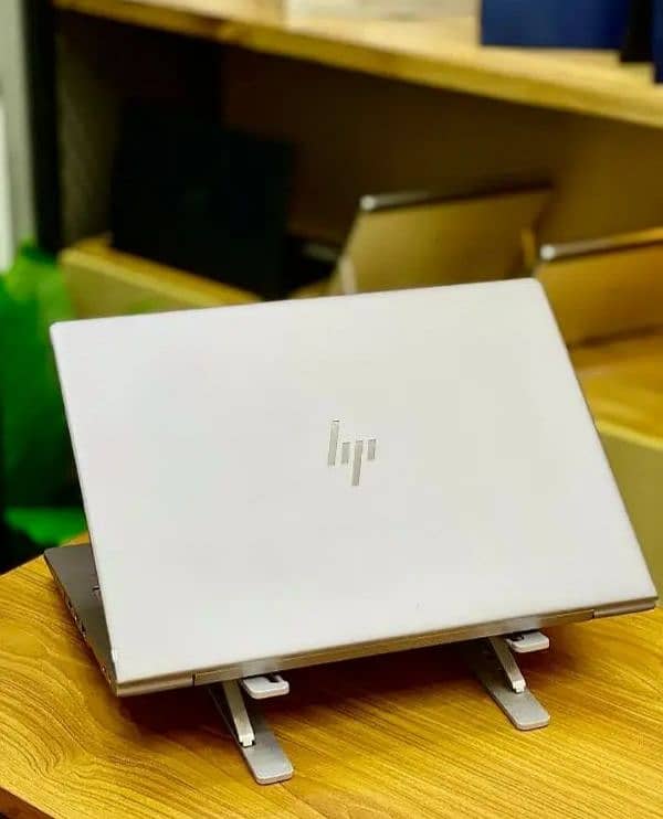 Hp ZBook New Logo Core i5 9th Generation 16GB Ram / 512GB SSD 3