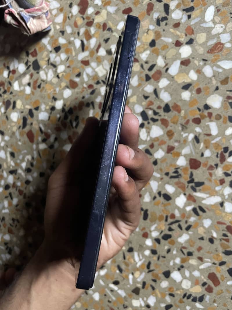 I am sale Tecno Pova 5 Pro 5G 4