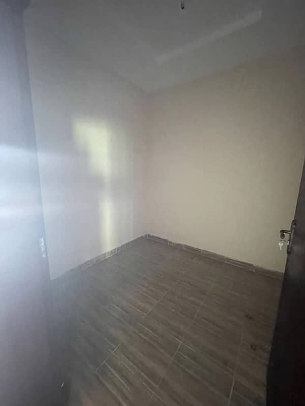 15 merla double story house for sale in model town block A multan 13