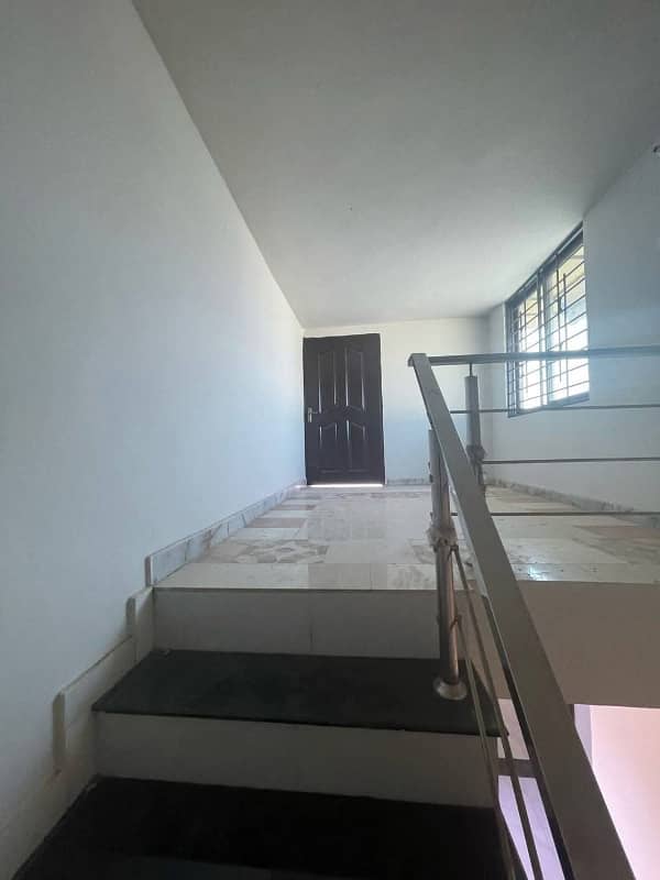 15 merla double story house for sale in model town block A multan 18