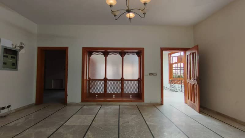 1 Kanal Upper Portion For Rent In DHA Phase 2 3 Bed + Separate Entrance! 0