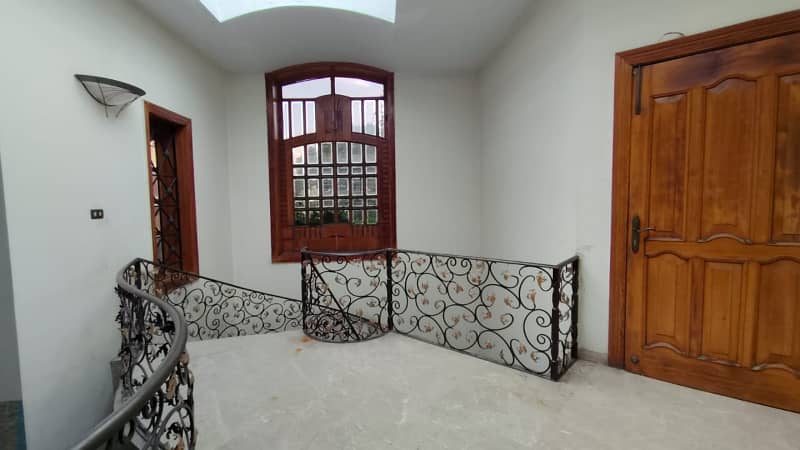1 Kanal Upper Portion For Rent In DHA Phase 2 3 Bed + Separate Entrance! 13