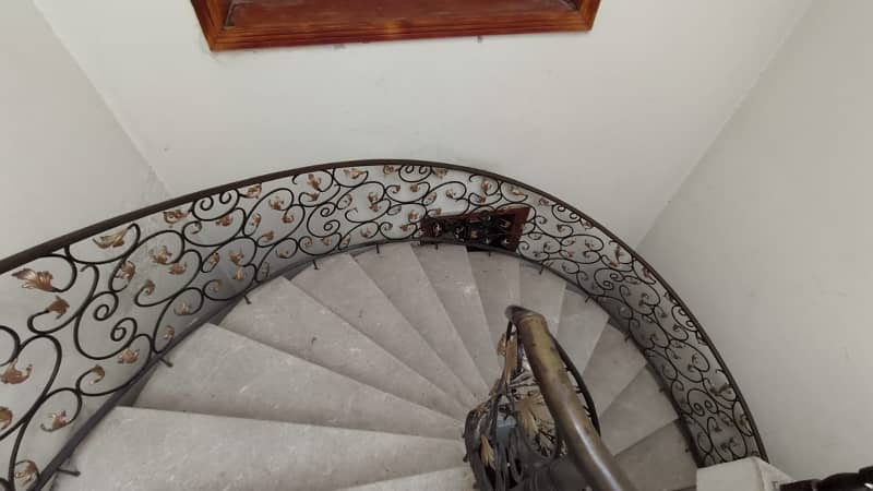 1 Kanal Upper Portion For Rent In DHA Phase 2 3 Bed + Separate Entrance! 15