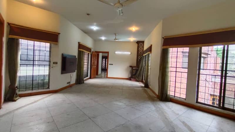 1 Kanal Upper Portion For Rent In DHA Phase 2 3 Bed + Separate Entrance! 19