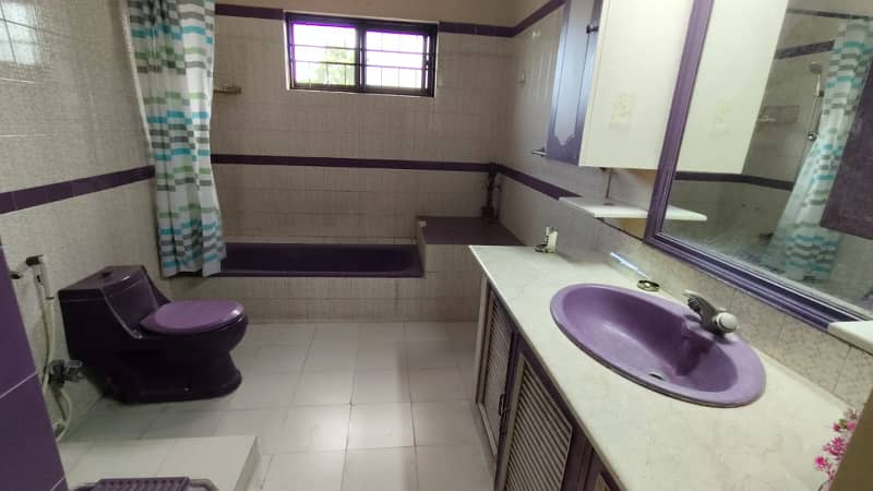 1 Kanal Upper Portion For Rent In DHA Phase 2 3 Bed + Separate Entrance! 20