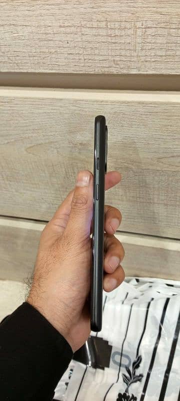 OnePlus 9r 8/128 4