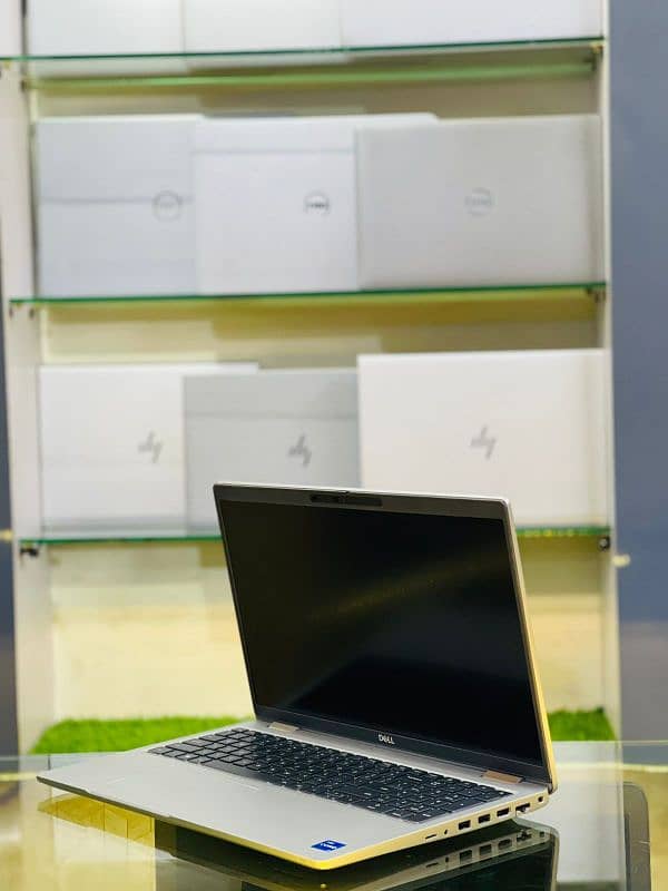 Dell Lettitude 5520 i7 11th Generation 2