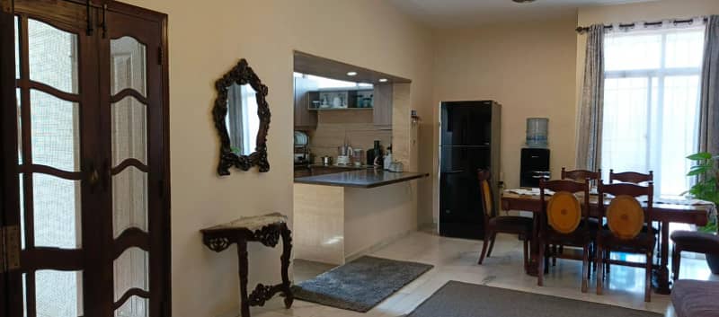 2,000 Sq Ft Apartment for Rent Clifton Block 3 2