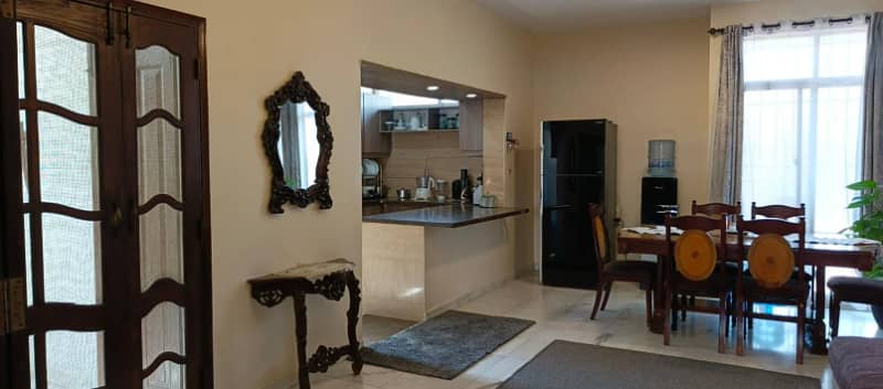 2,000 Sq Ft Apartment for Rent Clifton Block 3 10
