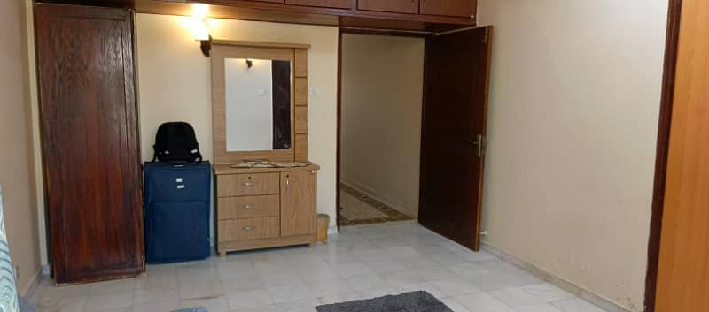 2,000 Sq Ft Apartment for Rent Clifton Block 3 14