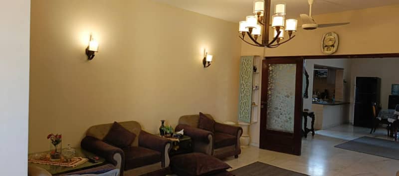 2,000 Sq Ft Apartment for Rent Clifton Block 3 17