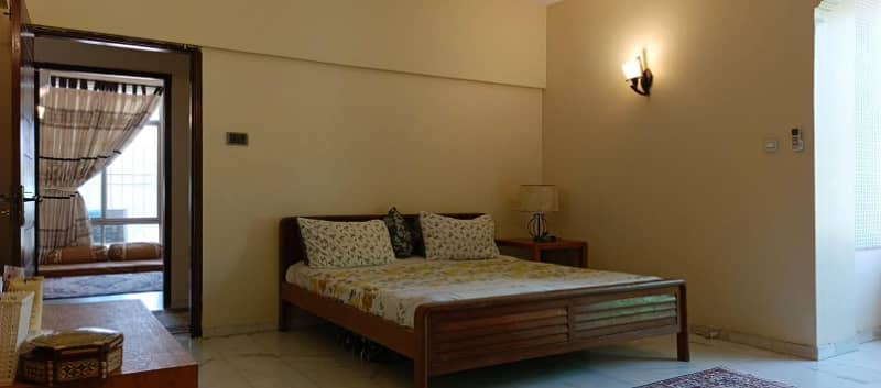 2,000 Sq Ft Apartment for Rent Clifton Block 3 21