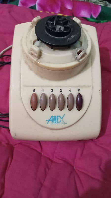 1X JUICER WITH ONLY ONE JAGE ANEX COMPANY 4