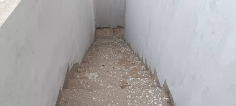DEAD END CORNER (650sqyard) With Basement, Huge Green Belt Grey Structure Villa With Basement for Sale in Precinct-4, Bahria Town Karachi ! 16