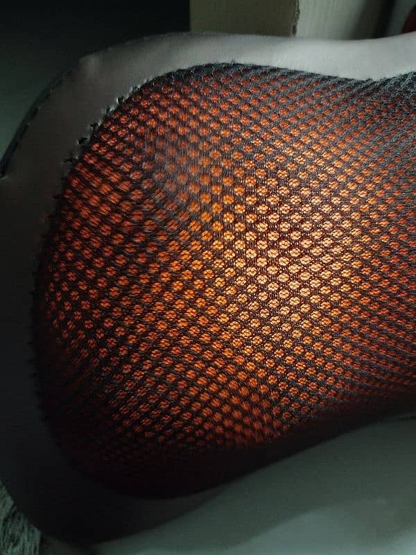 Massage Pillow 2