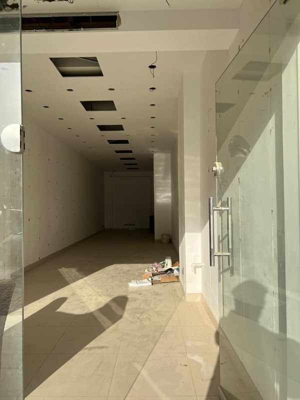 Shop available for rent 1