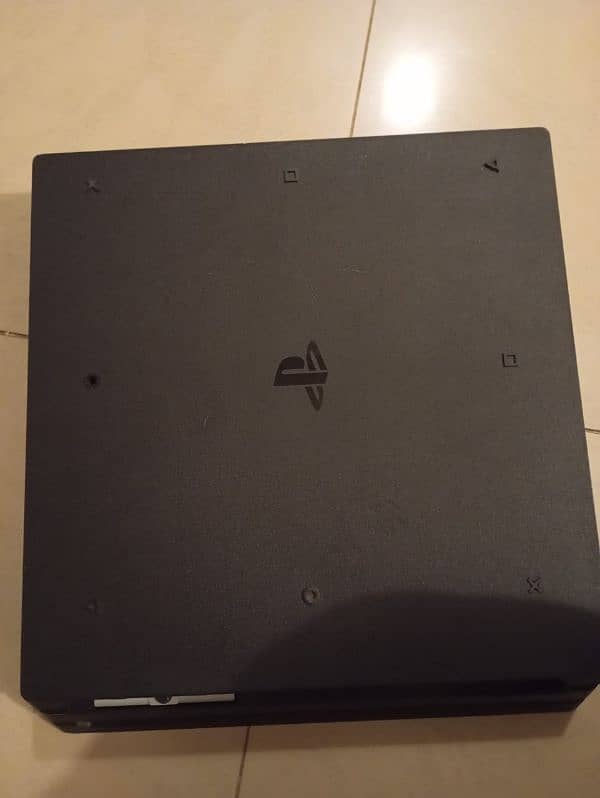 PS 4 pro 1 TB 0