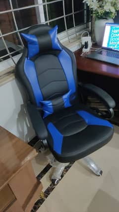 brand new computer / gaming chair