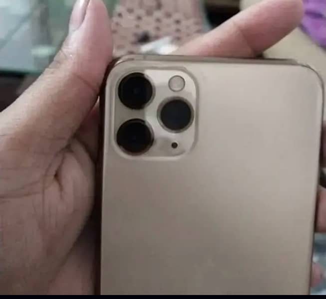 IPHONE 11 PRO MAX 3