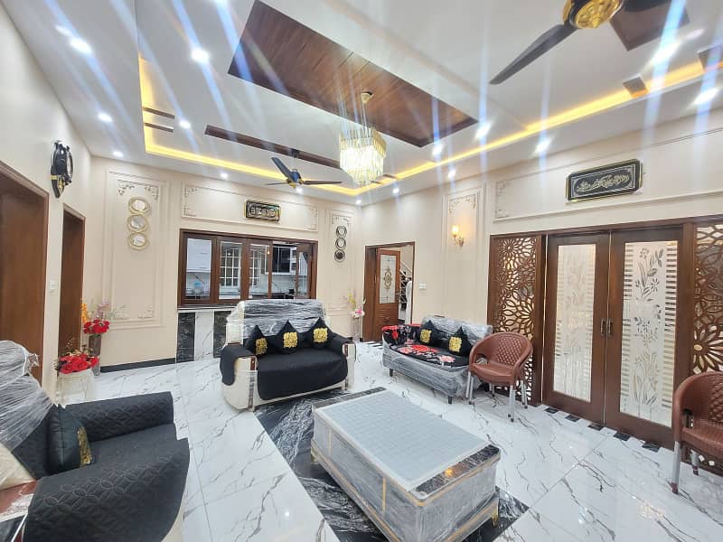 1KANAL FURNISHED BRAND NEW HOUSE FOR SALE IN SHAHEEN BLOCK Chinar bagh LAHORE 1