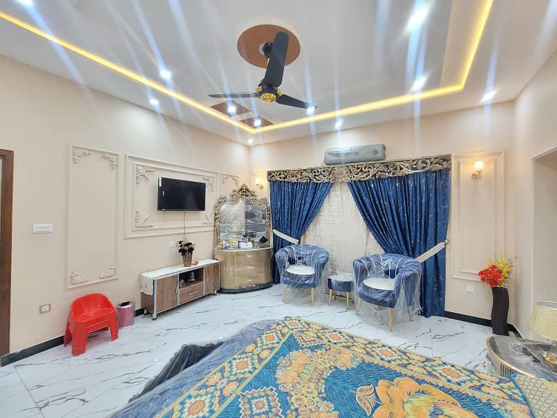 1KANAL FURNISHED BRAND NEW HOUSE FOR SALE IN SHAHEEN BLOCK Chinar bagh LAHORE 9