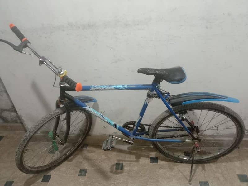 9000 phonics 6 month use no fault urgent sale 0
