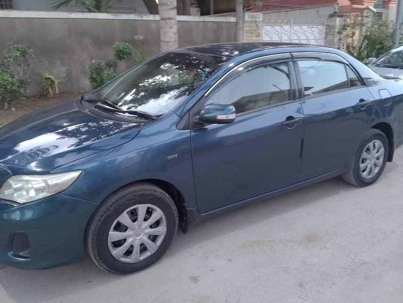 Toyota Corolla GLI 2012 4