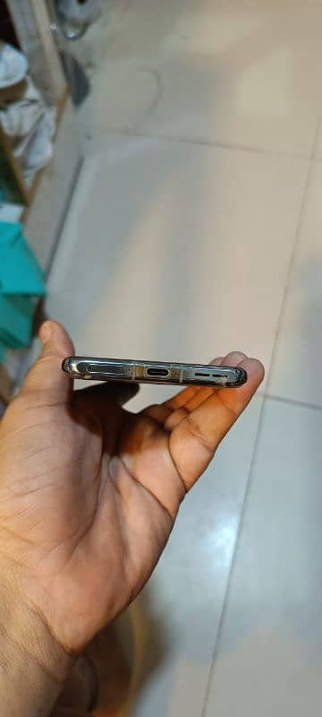 One plus 11 16gb 512gb full box PTA (c) improve lush condition 6