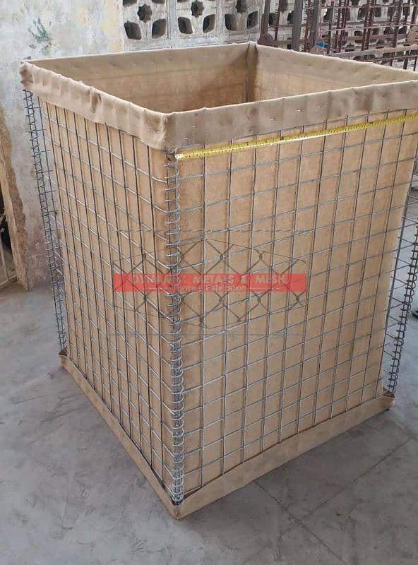 Chain Link fence or Chain jali, Barbed Wire, Razor Wire, Welded Mesh 10