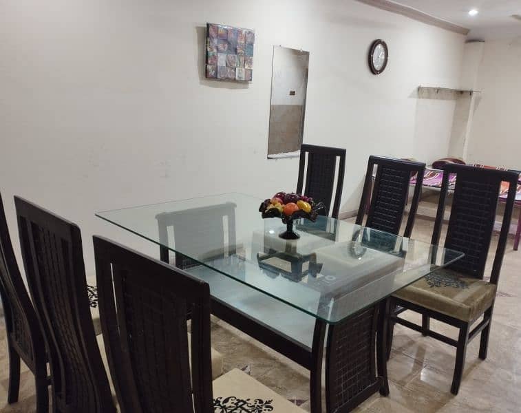 dinning table 0