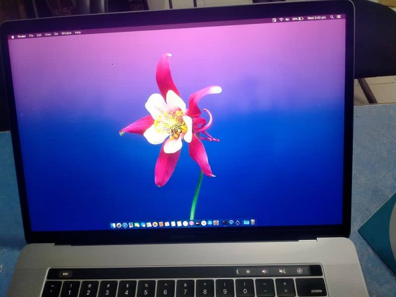 Mazy Krooo Apple MacBook Pro 2017 15" 16/512 3