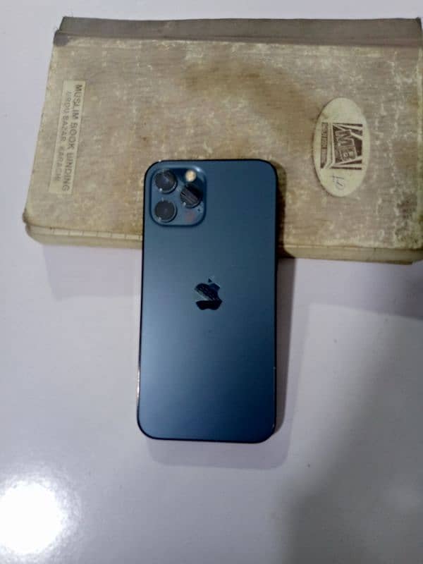 iphone 12 pro iCloud lock 1