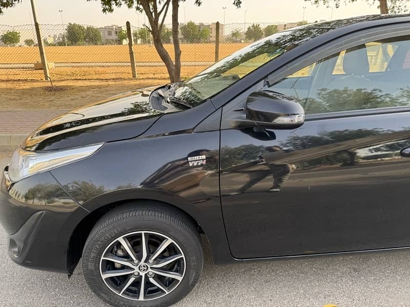 Toyota Yaris 2022 ativ cvt 1.3 10