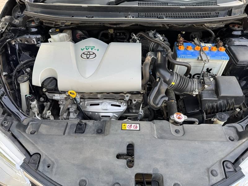 Toyota Yaris 2022 ativ cvt 1.3 11