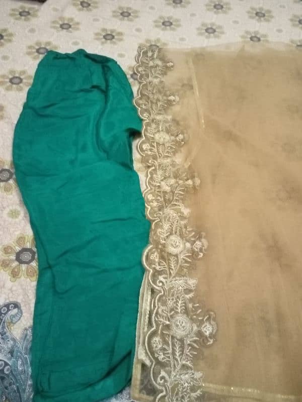 boutique style dresses . 3 piece 3
