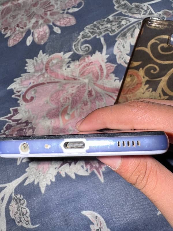 samsung a32 pta apptoved 128 gb purple colour with box 5