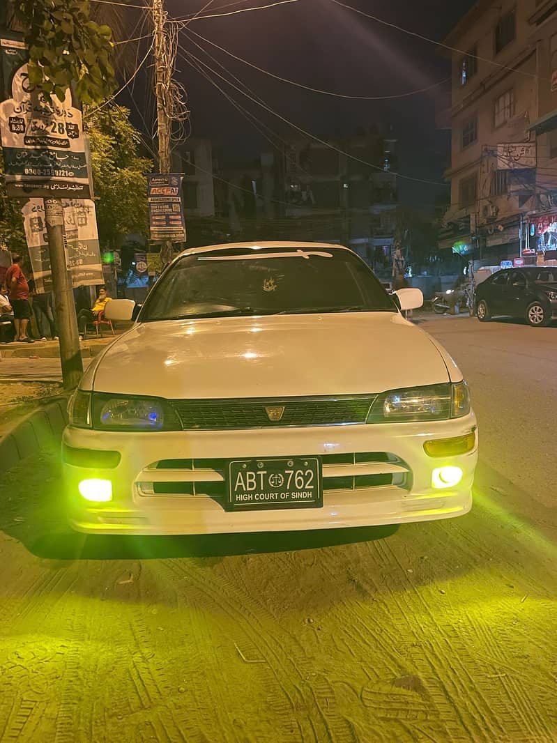 Toyota Corolla XE 1998 Automatic 2