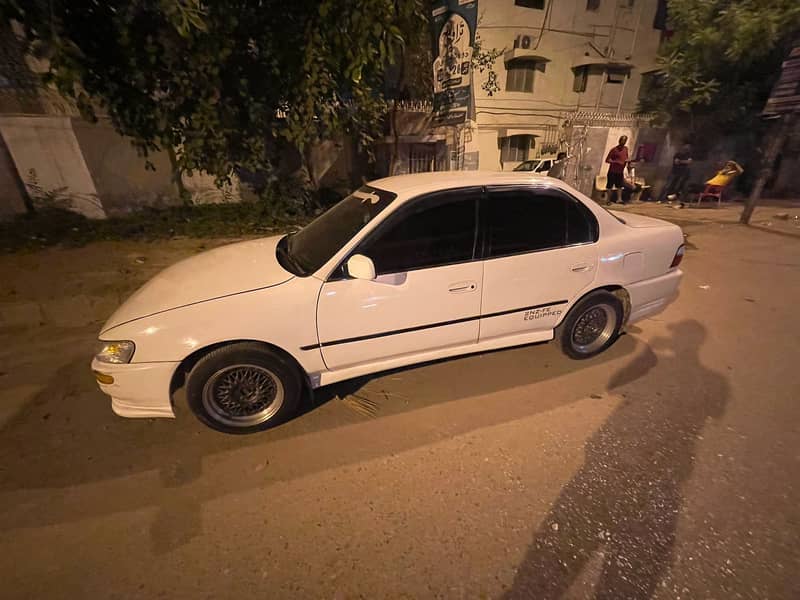 Toyota Corolla XE 1998 Automatic 12