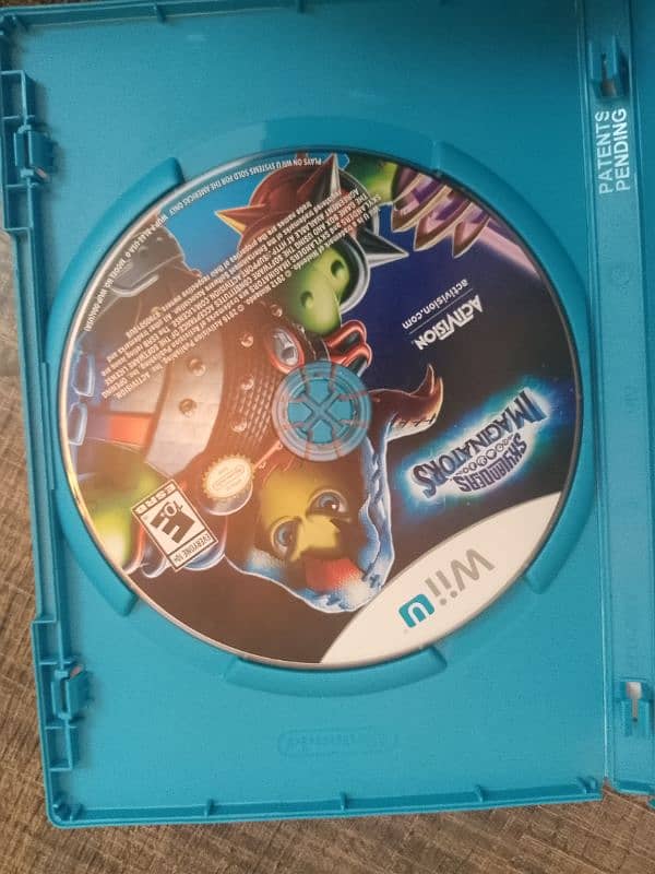 Classic Nintendo Wii + Games – Great for Family Fun! 0