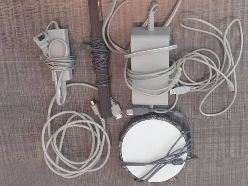 Classic Nintendo Wii + Games – Great for Family Fun! 7
