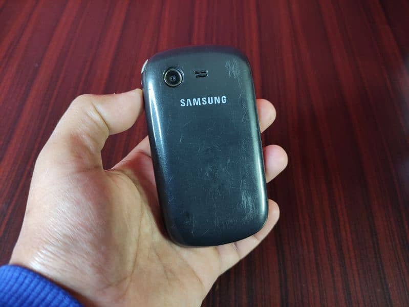 2 Samsung Galaxy Star S5280 Non PTA Smartphones Good Working Condition 13