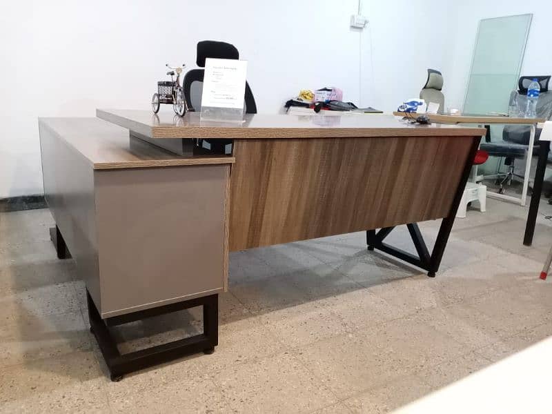 L-shape executive table, smart executive table, office table, table 1