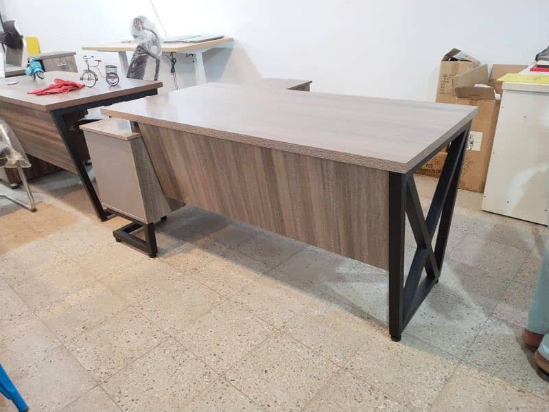 L-shape executive table, smart executive table, office table, table 4