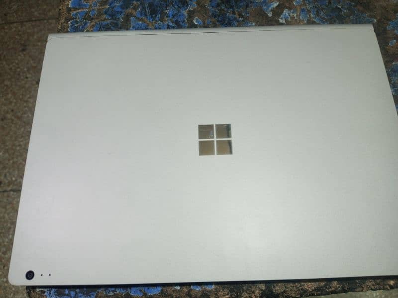 Microsoft surface book 2 0