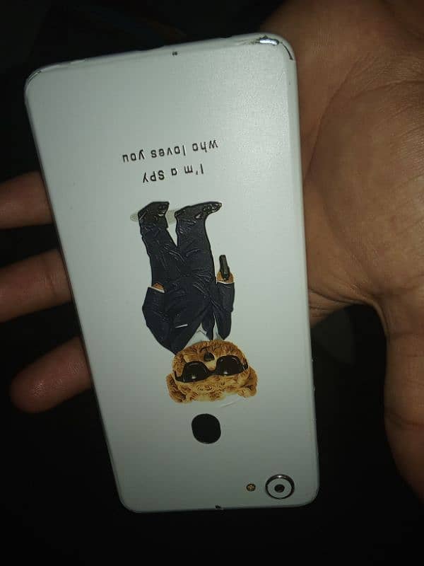 oppo F7 0